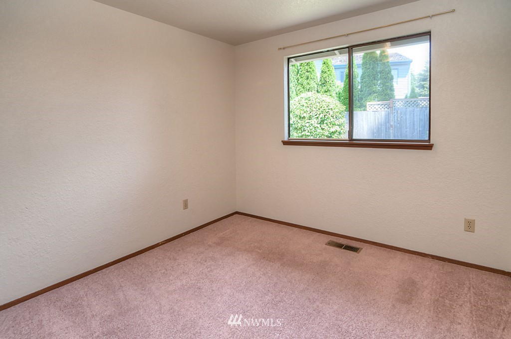 3023 165th Place Southeast Bothell, WA 98012 - Photo 10 of 13