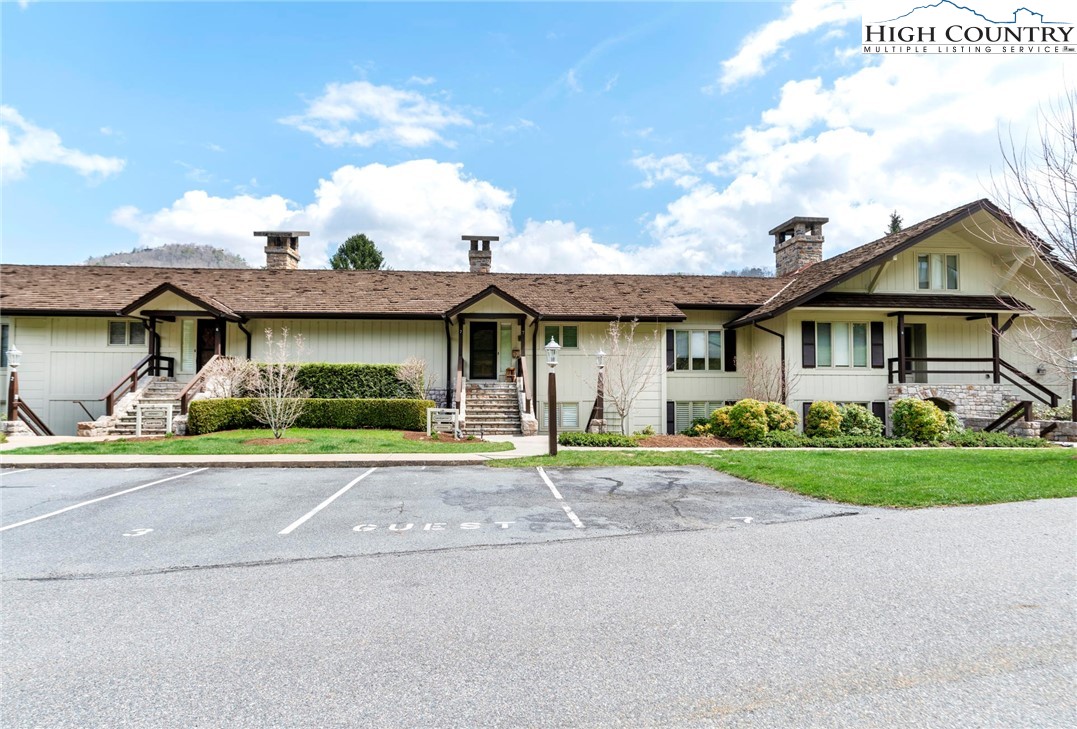 271 The Lakes, Unit B3 Boone, NC 28607 - Photo 2 of 35