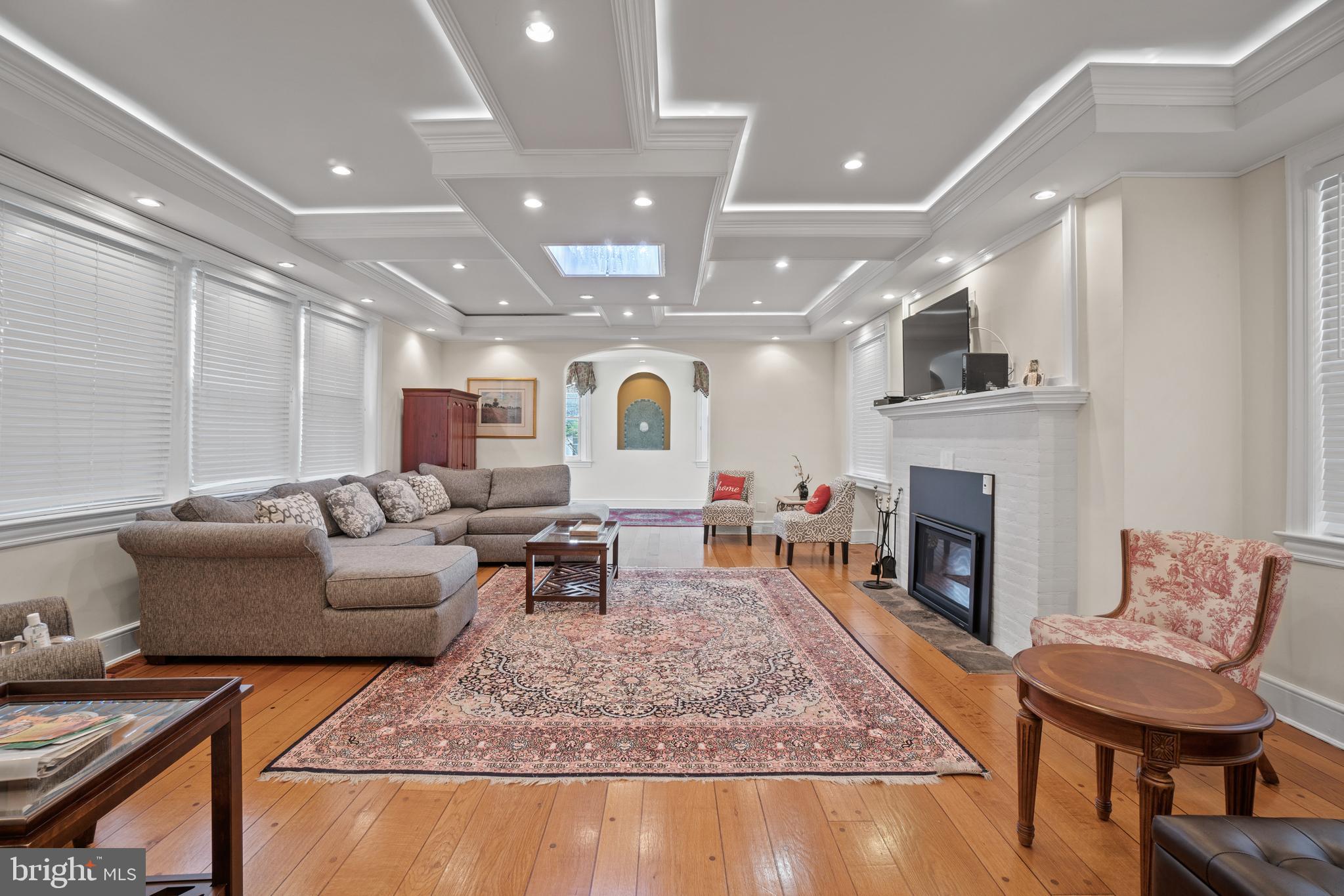 1740 Poplar Lane Northwest Washington, DC 20012 - Photo 3 of 39