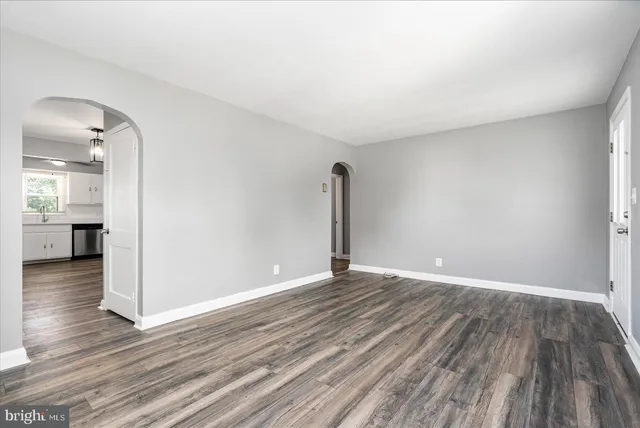 $2,800 | 303 Miles Road, Essex, MD 21221