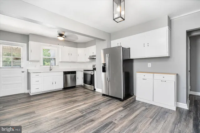 $2,800 | 303 Miles Road, Essex, MD 21221