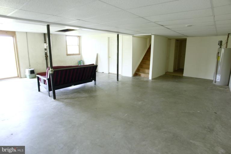 9521 Brink Road Gaithersburg, MD 20882 - Photo 8 of 30 Level Walk-out Basement