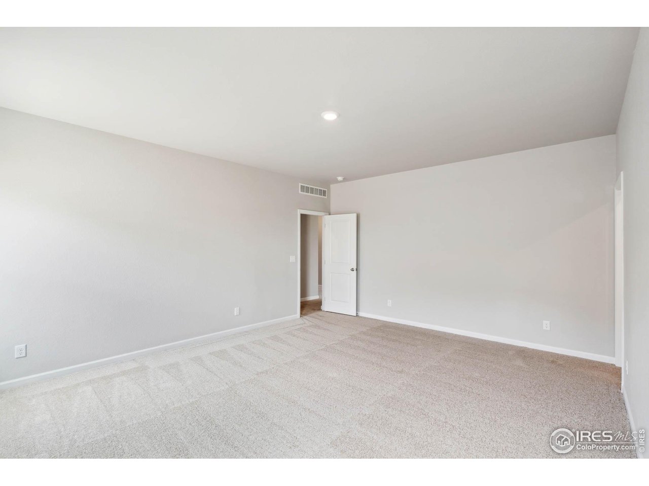 964 Cascade Falls Street Severance, CO 80550 - Photo 13 of 23