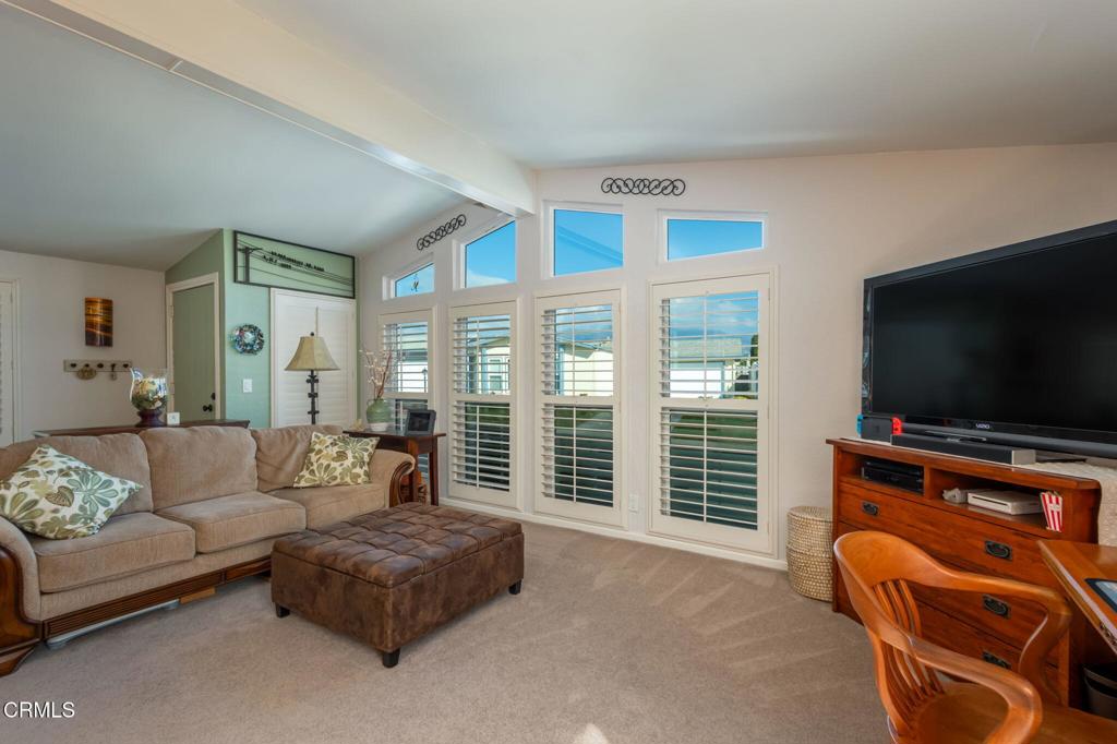 975 West Telegraph Road, Unit 71 Santa Paula, CA 93060 - Photo 9 of 48