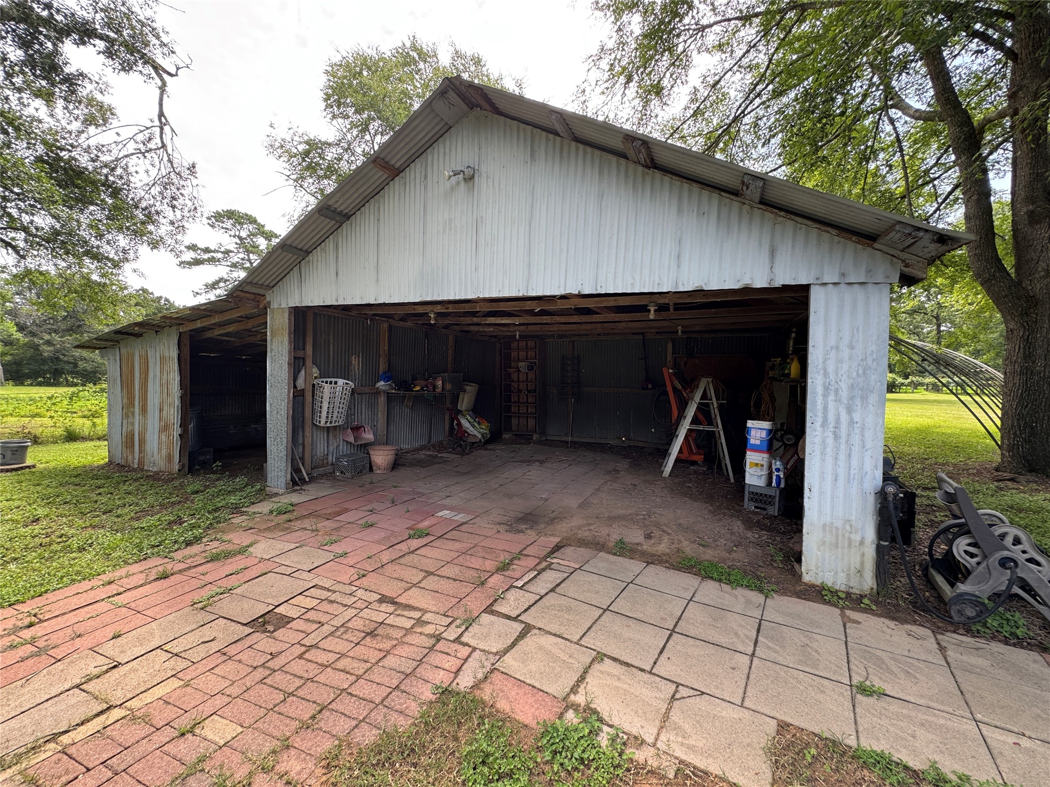 2300 Bowler Road Waller, TX 77484 - Photo 3 of 34 a view of a car garage