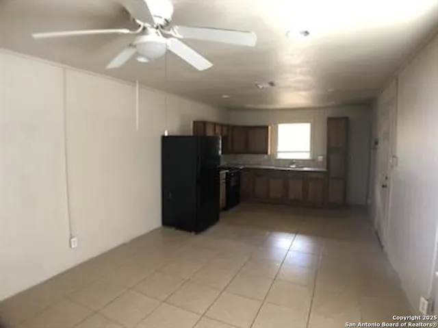 $1,375 | 351 Cortez Avenue, Unit 2, San Antonio, TX 78237