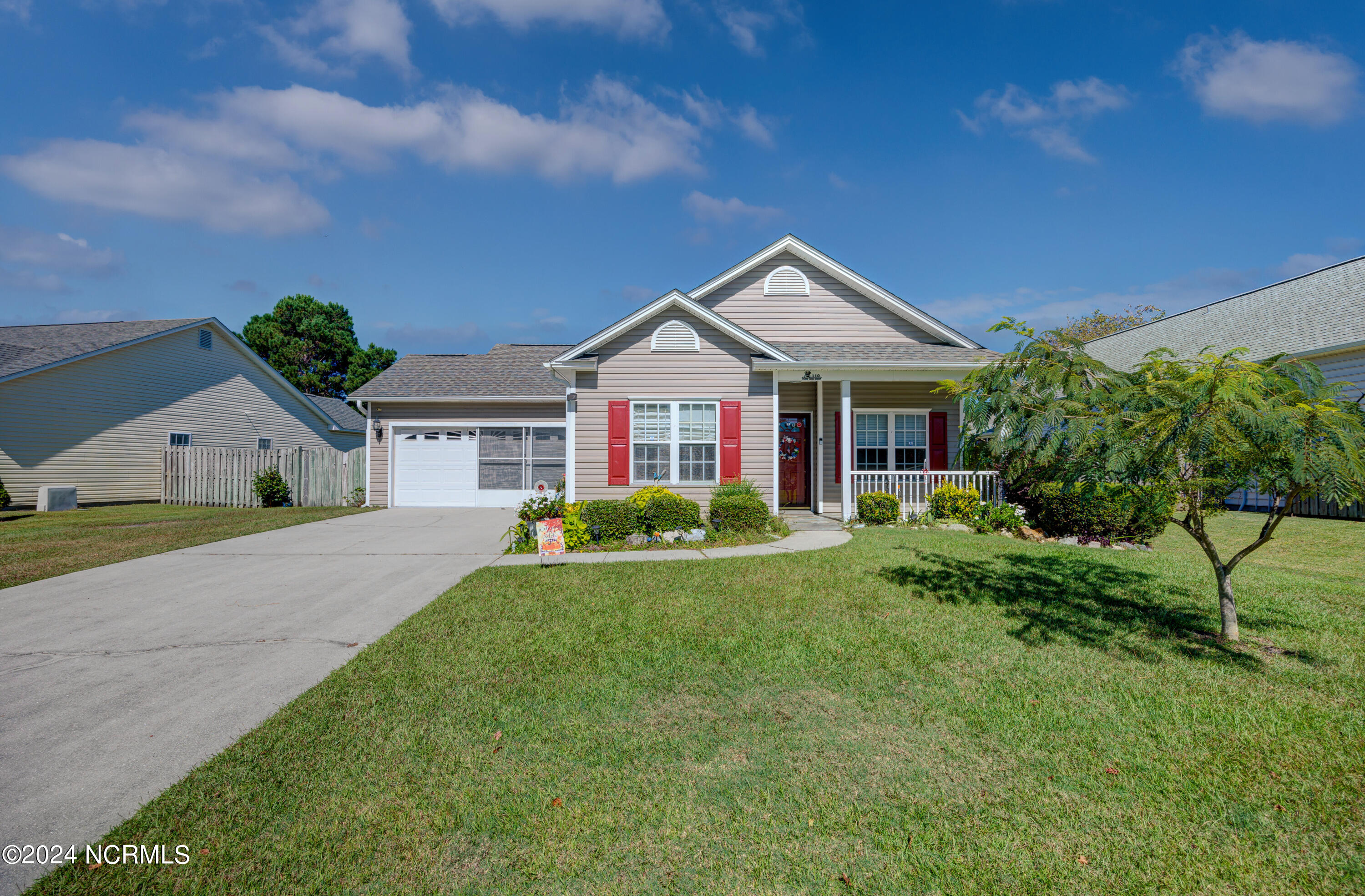 110 Olde Well Loop Road Wilmington, NC 28411 - Photo 1 of 37 Primary