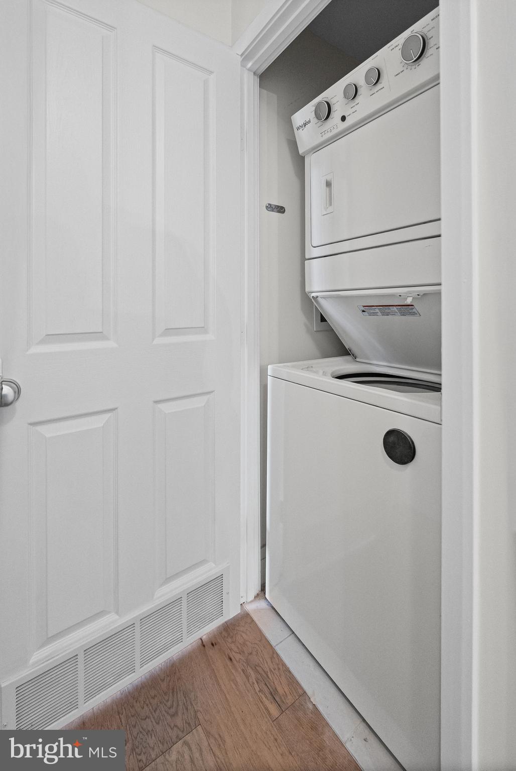 414 Water Street, Unit 2903 Baltimore, MD 21202 - Photo 30 of 46 a view of washer and dryer