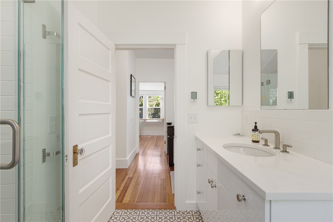 47 Longfellow Road Jamestown, RI 02835 - Photo 30 of 39 2 of 3