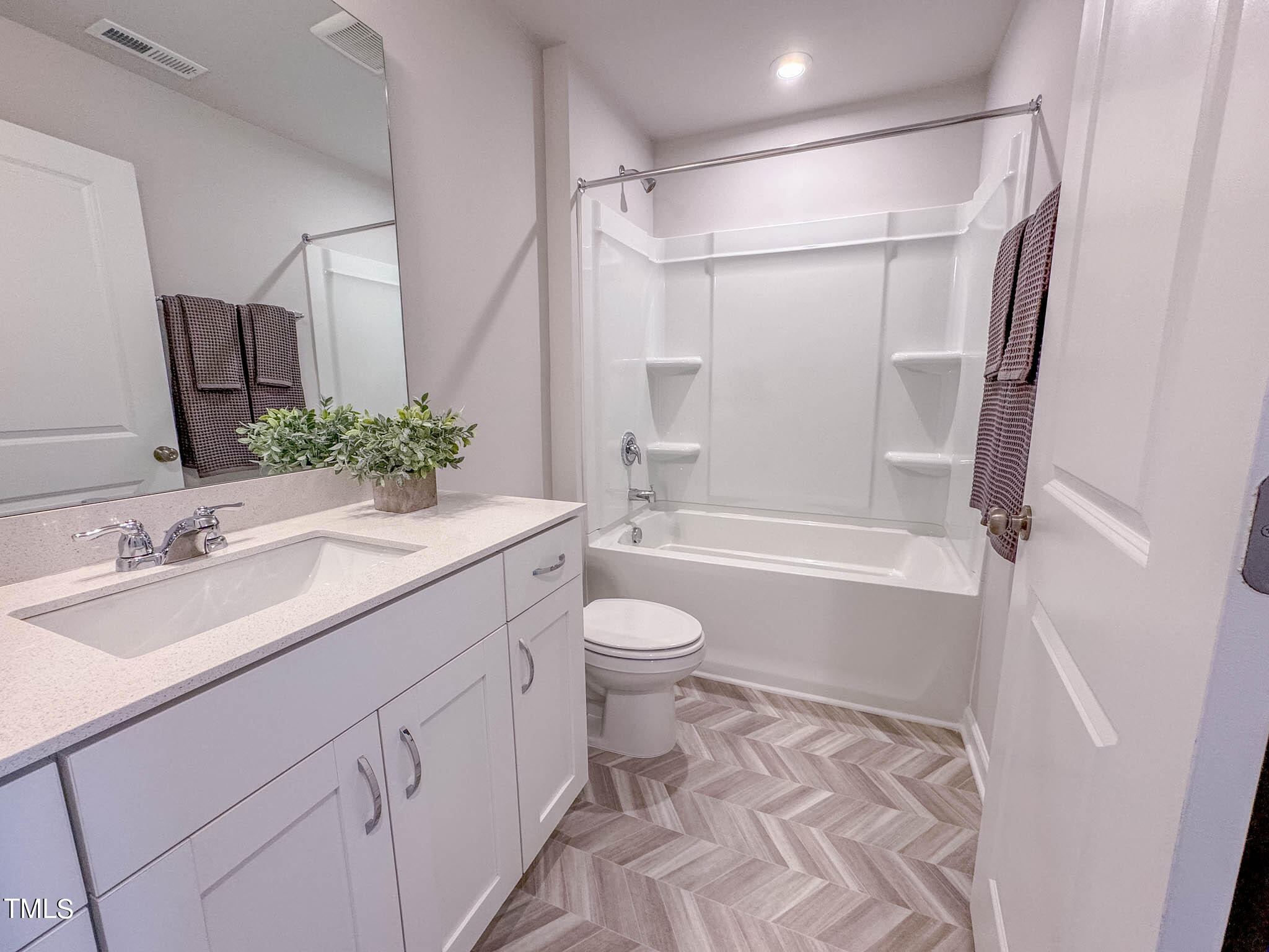 199 Beacon Hl Road, Unit BRUNSWICK Lillington, NC 27546 - Photo 26 of 29 115 DC Brunswick Staged-25