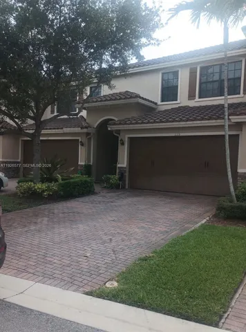 $3,800 | 115 Riverwalk Circle East, Plantation, FL 33325