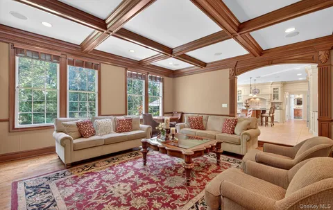 $2,999,999 | 70 Keri Way, Woodbury, NY 11797