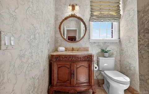 $2,999,999 | 70 Keri Way, Woodbury, NY 11797