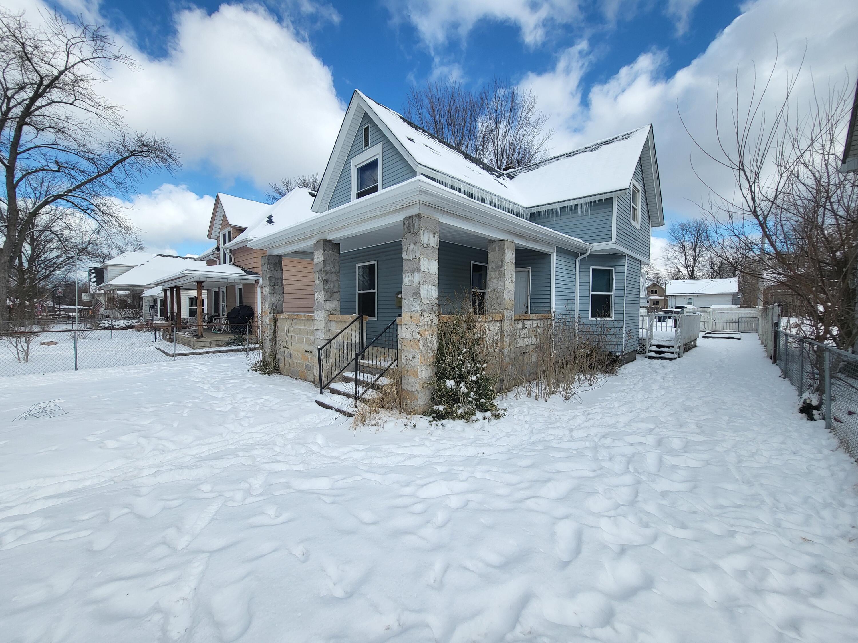 130 Butler Street Michigan City, IN 46360 - Photo 1 of 46 3000x2250