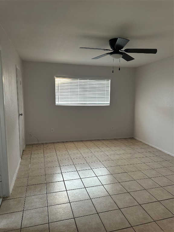 228 Austin Street Angleton, TX 77515 - Photo 5 of 6