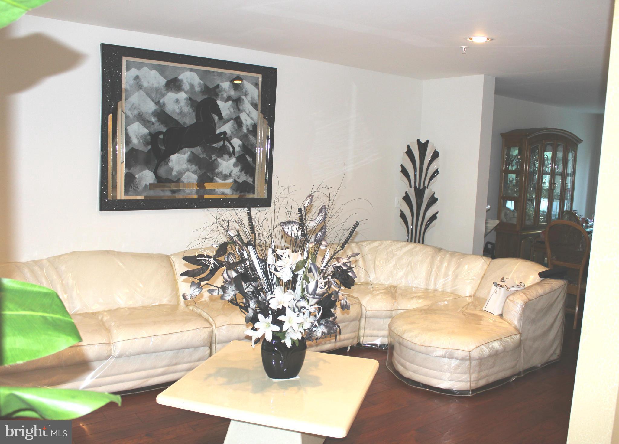 4437 Kentford Road Owings Mills, MD 21117 - Photo 6 of 28 Living Room