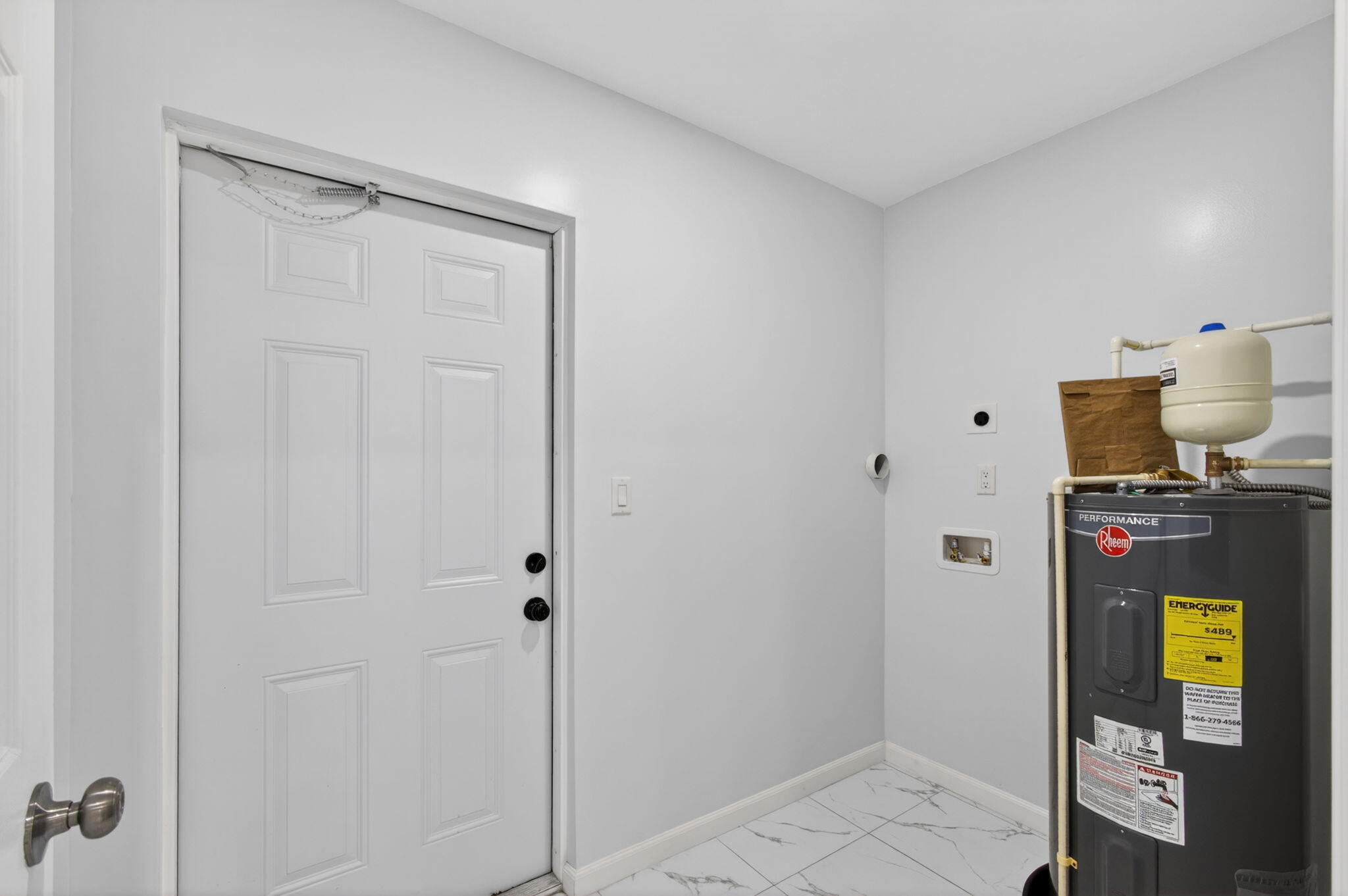 3255 Avenue J Riviera Beach, FL 33404 - Photo 16 of 37 17-web-or-mls-5D1A8541
