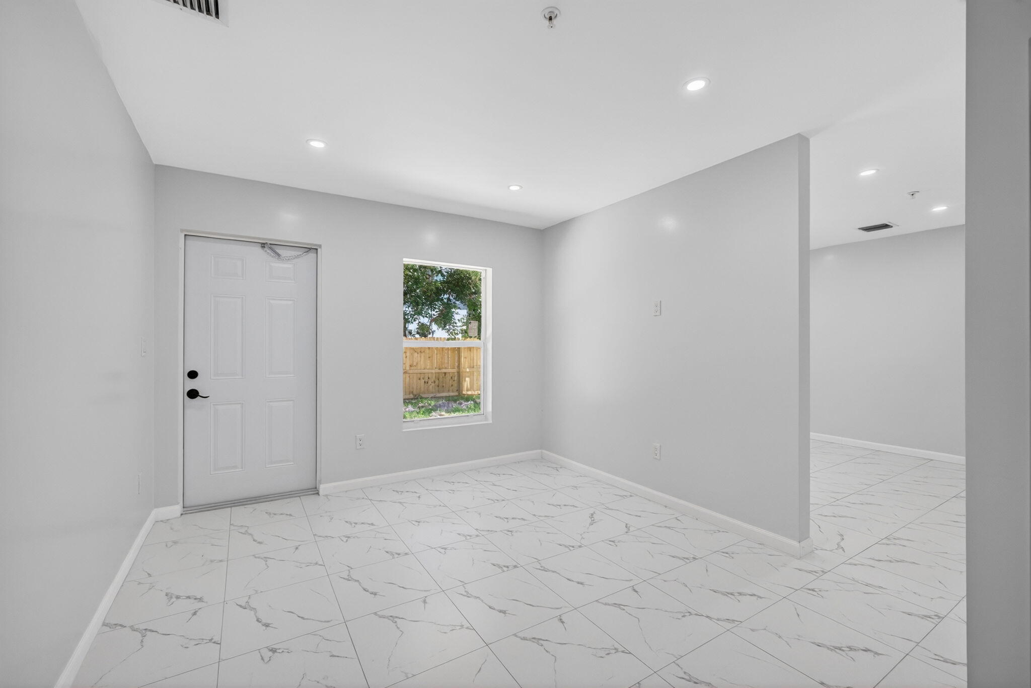 3255 Avenue J Riviera Beach, FL 33404 - Photo 24 of 37 25-web-or-mls-5D1A8580