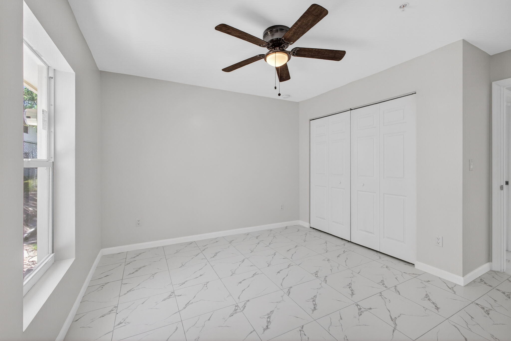 3255 Avenue J Riviera Beach, FL 33404 - Photo 32 of 37 33-web-or-mls-5D1A8620