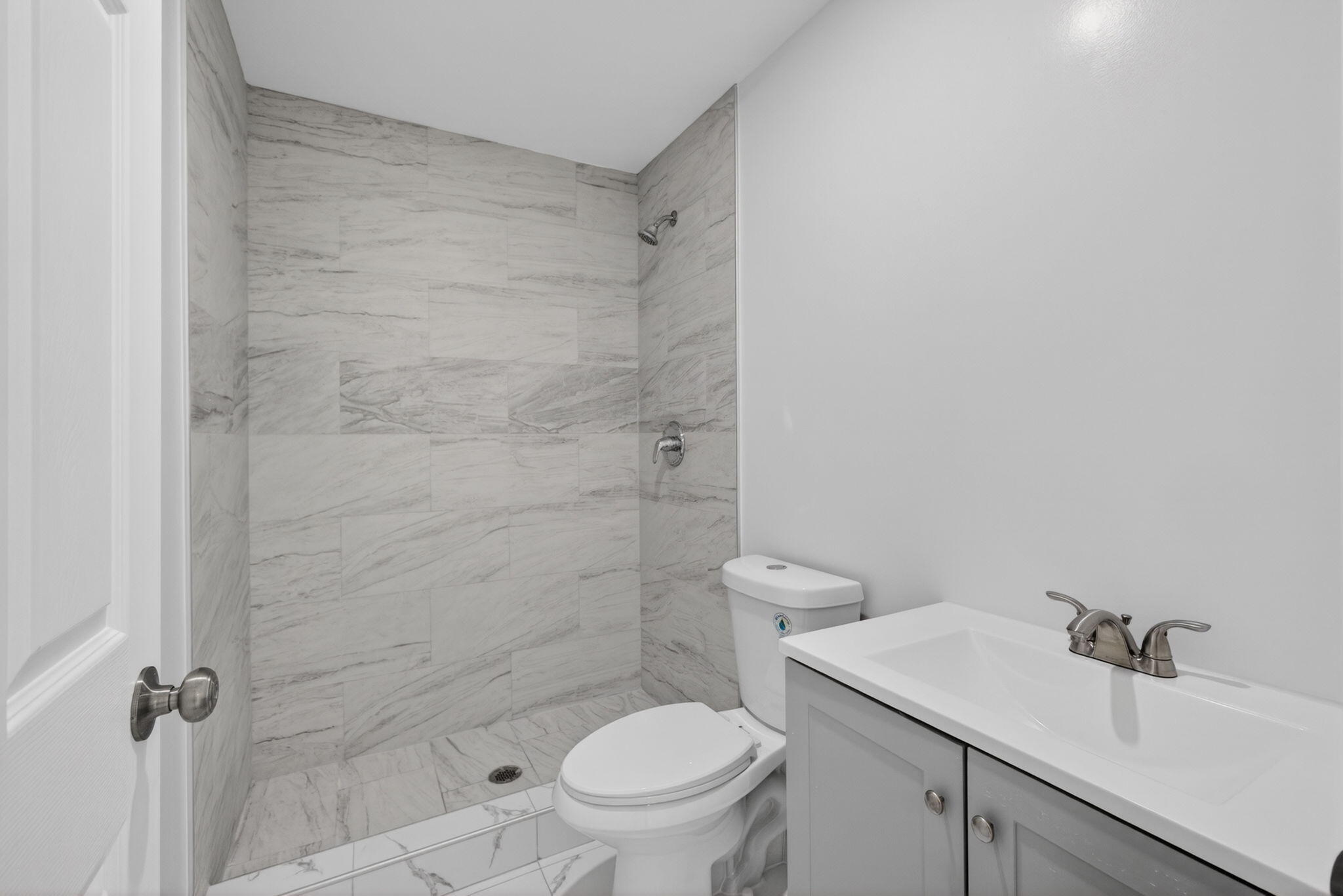 3255 Avenue J Riviera Beach, FL 33404 - Photo 34 of 37 35-web-or-mls-5D1A8631