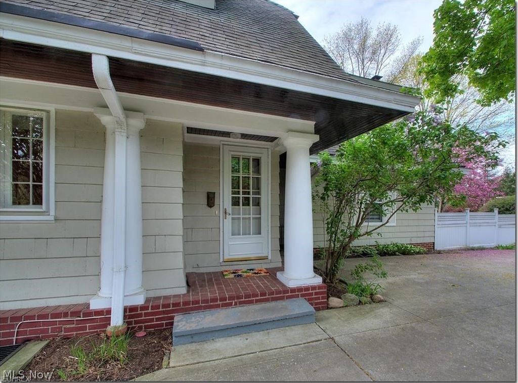 2894 Fontenay Road Cleveland, OH 44120 - Photo 31 of 34 Gallery Image 31