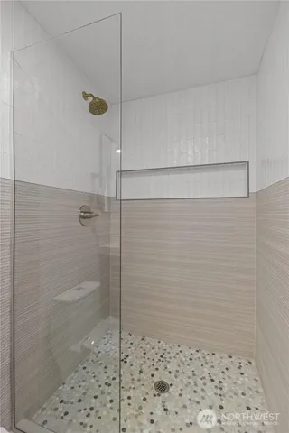 $1,049,500 | 16433 9th Avenue Southwest, Burien, WA 98166