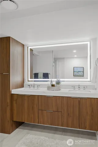 $1,049,500 | 16433 9th Avenue Southwest, Burien, WA 98166