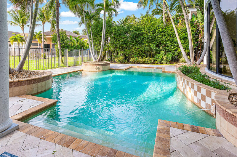 17685 Circle Pond Court Boca Raton, FL 33496 - Photo 34 of 37 untitled-41.jpg-vsuniqueid-69389b87d6848