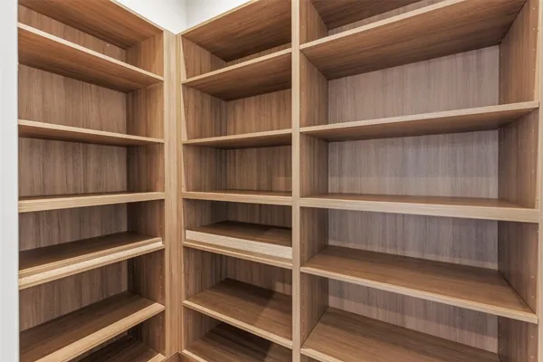a view of walk in closet