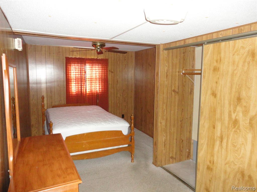 68 Oneida Adrian, MI 49221 - Photo 16 of 24 Gallery Image 16