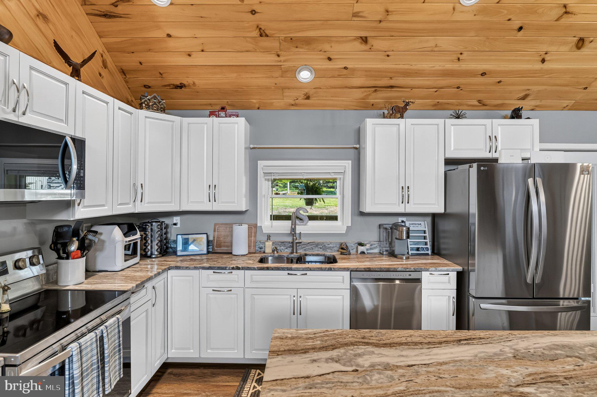 3291 Grassy Ridge Road Mount Storm, WV 26739 - Photo 11 of 30