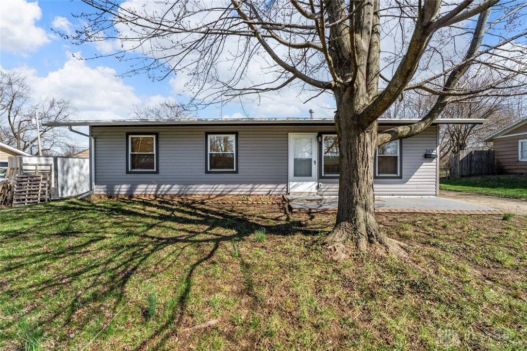 5637 Sharp Road Dayton, OH 45432 - Photo 1 of 33