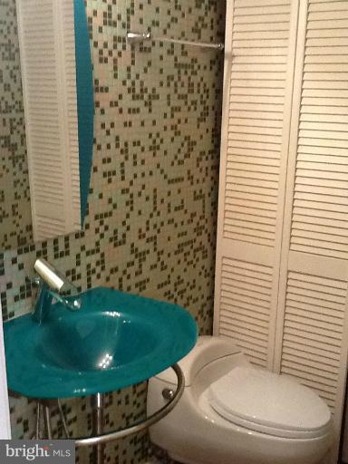 9840 Buckner Road Manassas, VA 20110 - Photo 7 of 16 Bath5