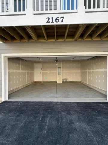 $3,000 | 2167 Yellowstone Boulevard, Mundelein, IL 60060