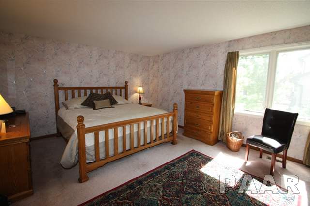 8110 North Radnor Road Peoria, IL 61614 - Photo 8 of 15 Gallery Image 8