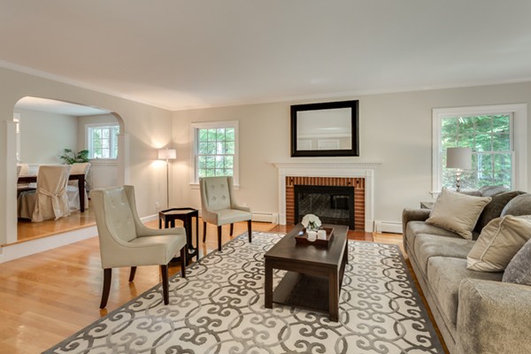 137 Shade Street Lexington, MA 02421 - Photo 3 of 30