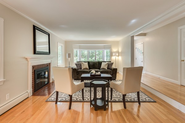 137 Shade Street Lexington, MA 02421 - Photo 5 of 30