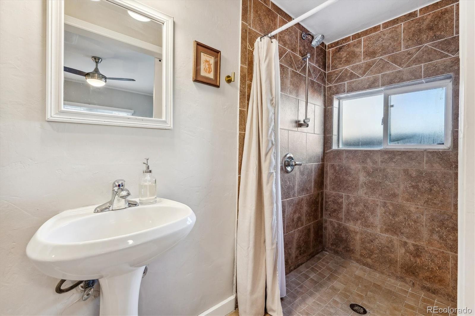 3057 Eaton Street Wheat Ridge, CO 80214 - Photo 12 of 35 Gallery Image 12