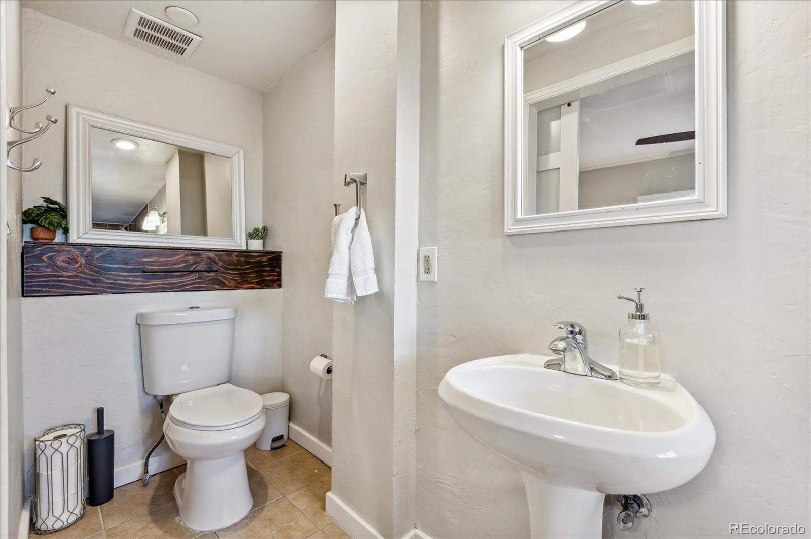3057 Eaton Street Wheat Ridge, CO 80214 - Photo 13 of 35 Gallery Image 13