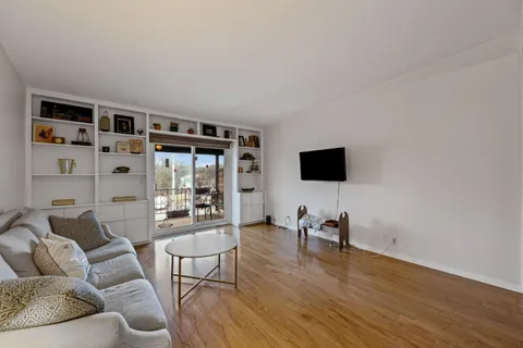 $329,000 | 4425 Westlawn Drive, Unit A301, Nashville, TN 37209