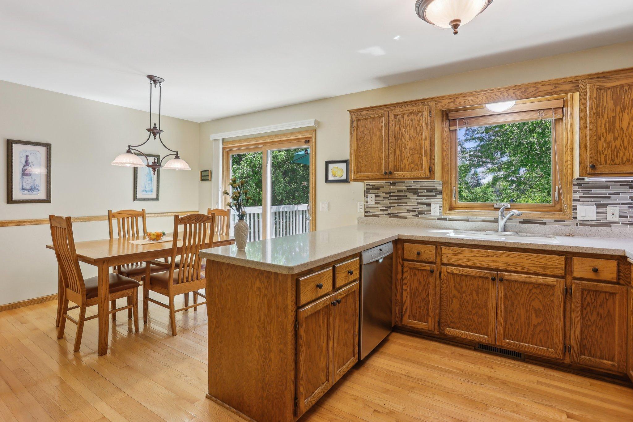 8671 Pheasant Run Road Woodbury, MN 55125 - Photo 12 of 50 Gallery Image 12