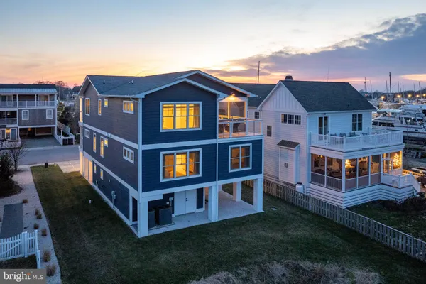 $2,750,000 | 222 Grey Plover Court, Lewes, DE 19958