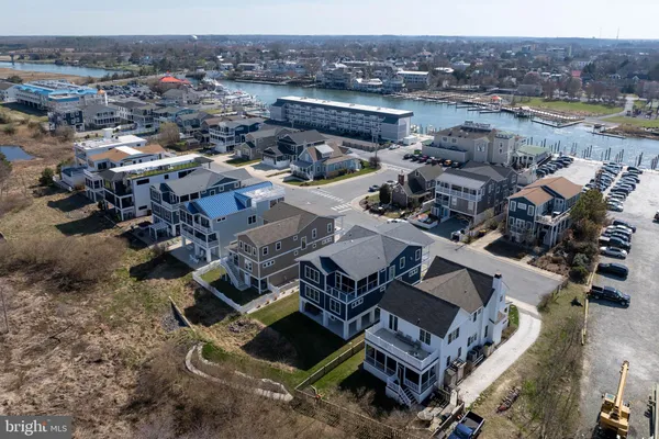 $2,750,000 | 222 Grey Plover Court, Lewes, DE 19958
