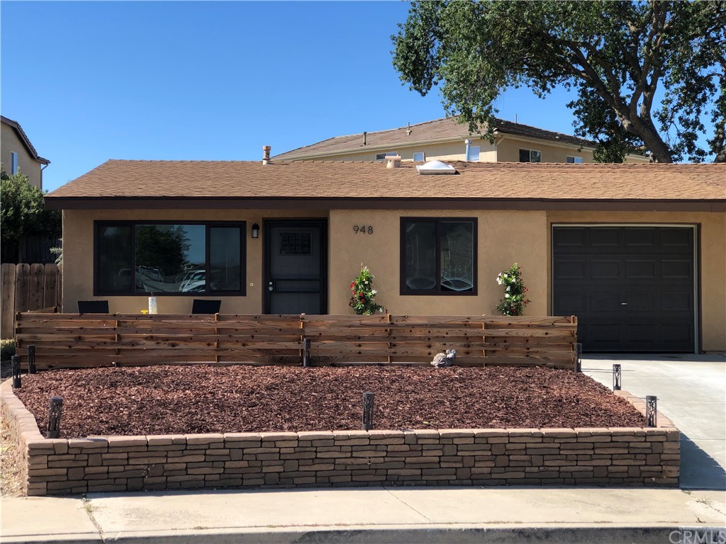 948 Queenanne Road Paso Robles, CA 93446 - Photo 1 of 1 Gallery Image 1