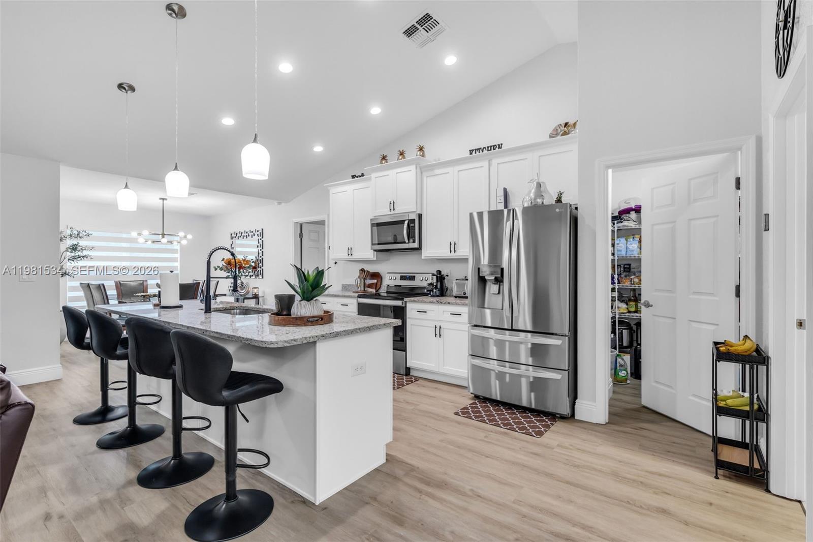 13822 Southwest 61st Place Road Ocala, FL 34481 - Photo 17 of 52 Gallery Image 17