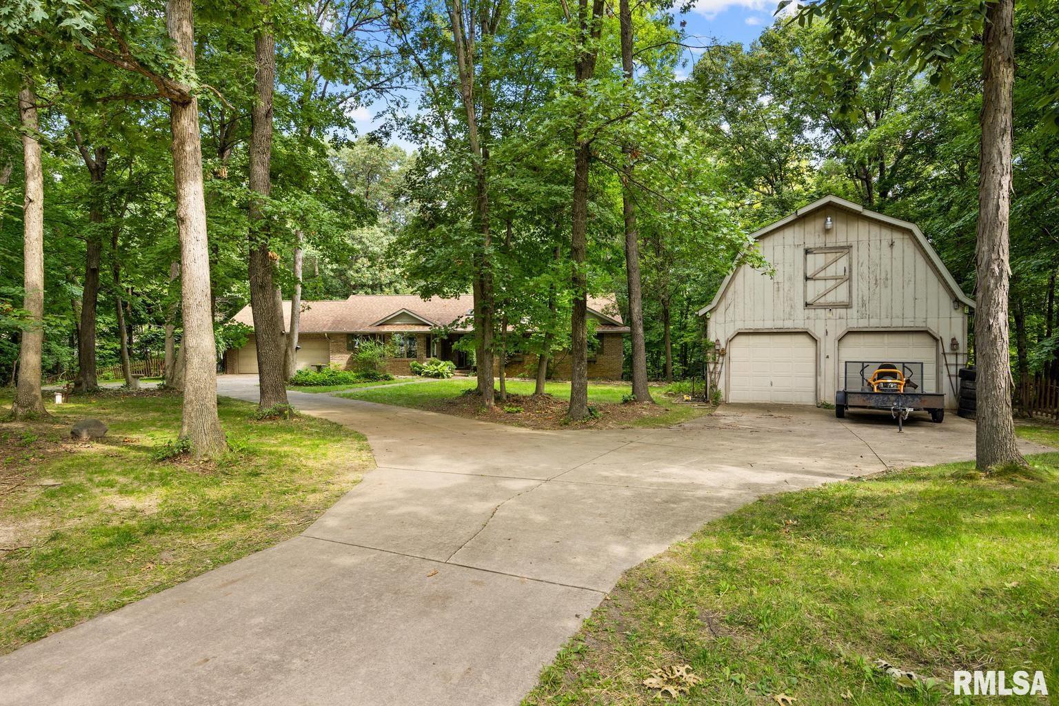 524 Justa Road Metamora, IL 61548 - Photo 2 of 50