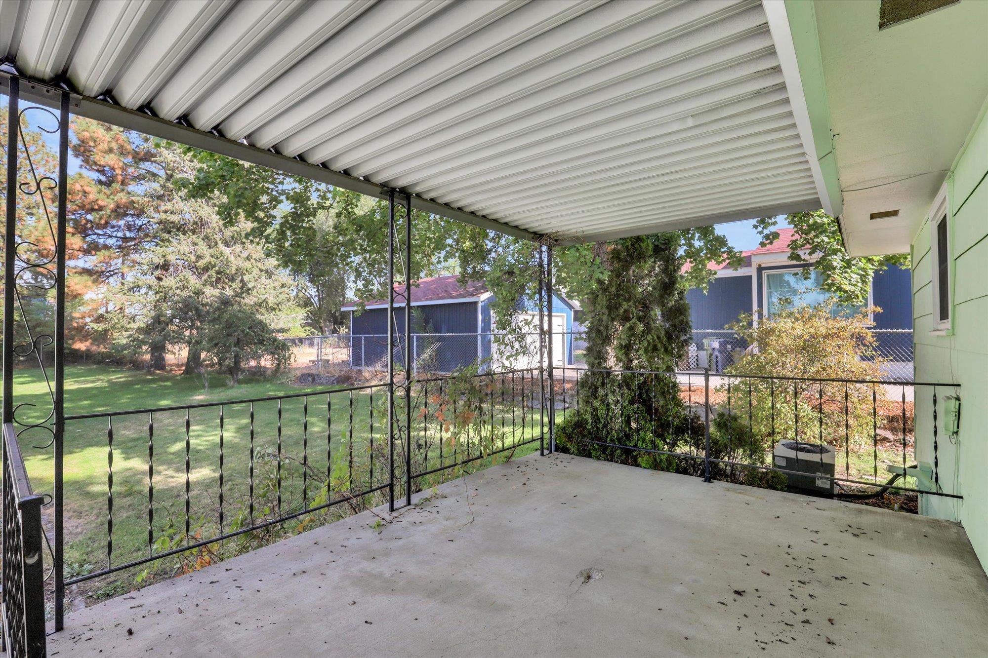 3308 West Queen Place Spokane, WA 99205 - Photo 21 of 39