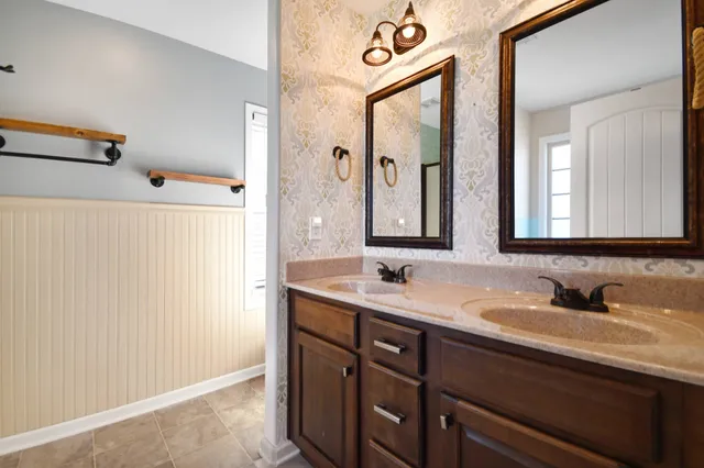 $2,000 | 1863 Deerstand Drive, Clarksville, TN 37042