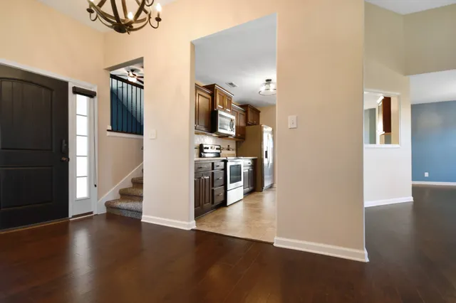 $2,000 | 1863 Deerstand Drive, Clarksville, TN 37042