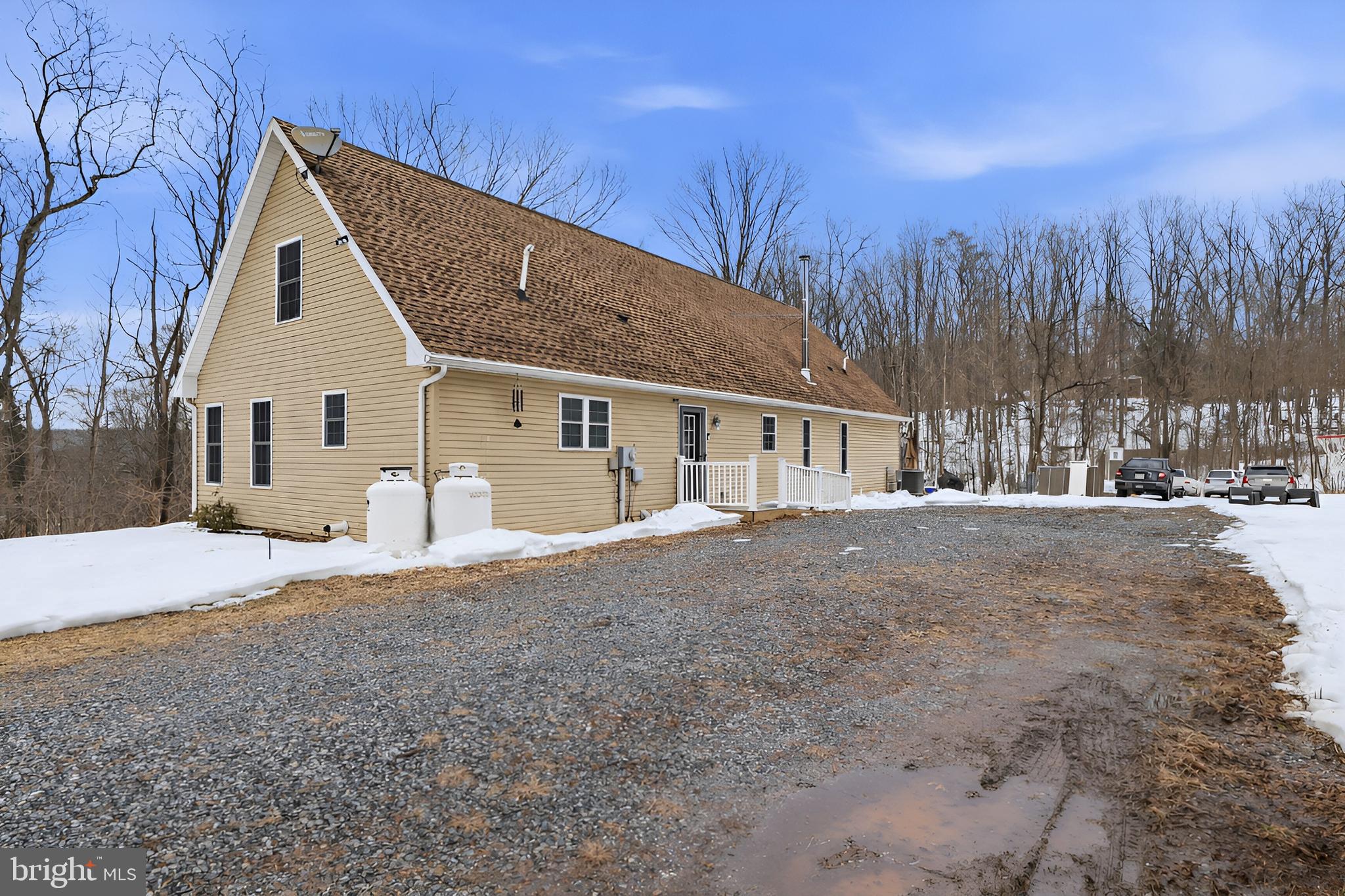 25 Hake Road Dover, PA 17315 - Photo 3 of 43